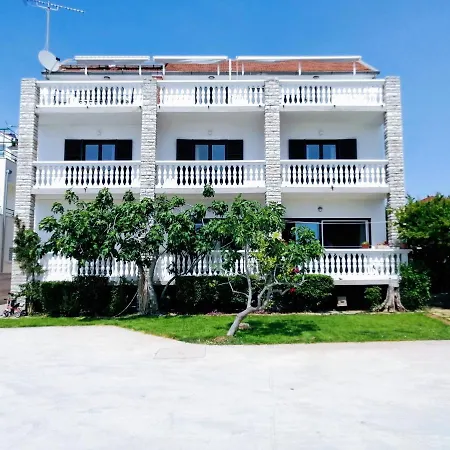 Tiho&marija Apartman *