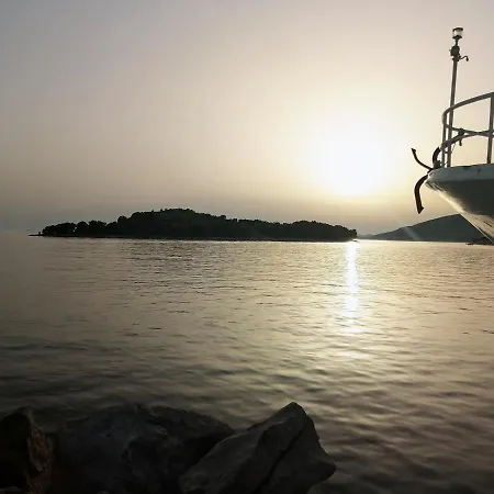 Tiho&marija Apartamento